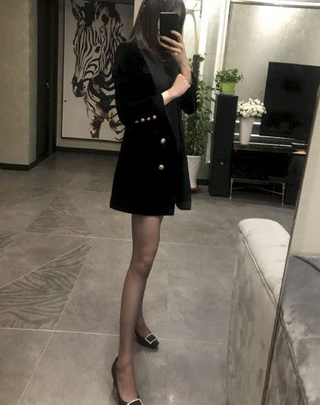 扒开小雪的腿挺进她的视频_剧情片高清电影在线