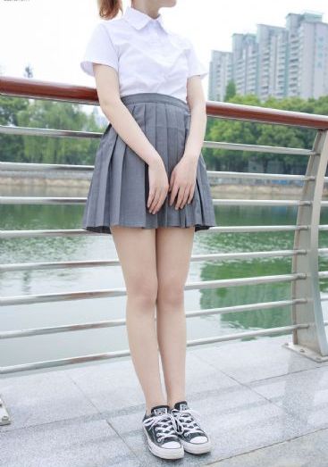 校园后宫流全肉H文艳文_BD超清免费观看